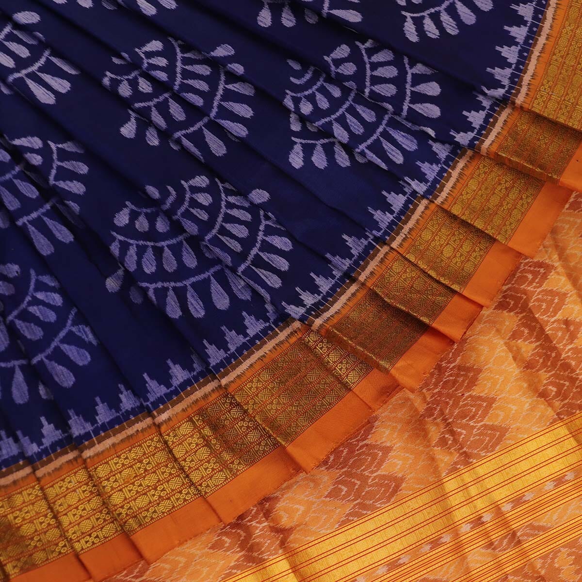 Black Ikkat Sambalpuri Silk Saree | D240900504 – Priyadarshini Handloom