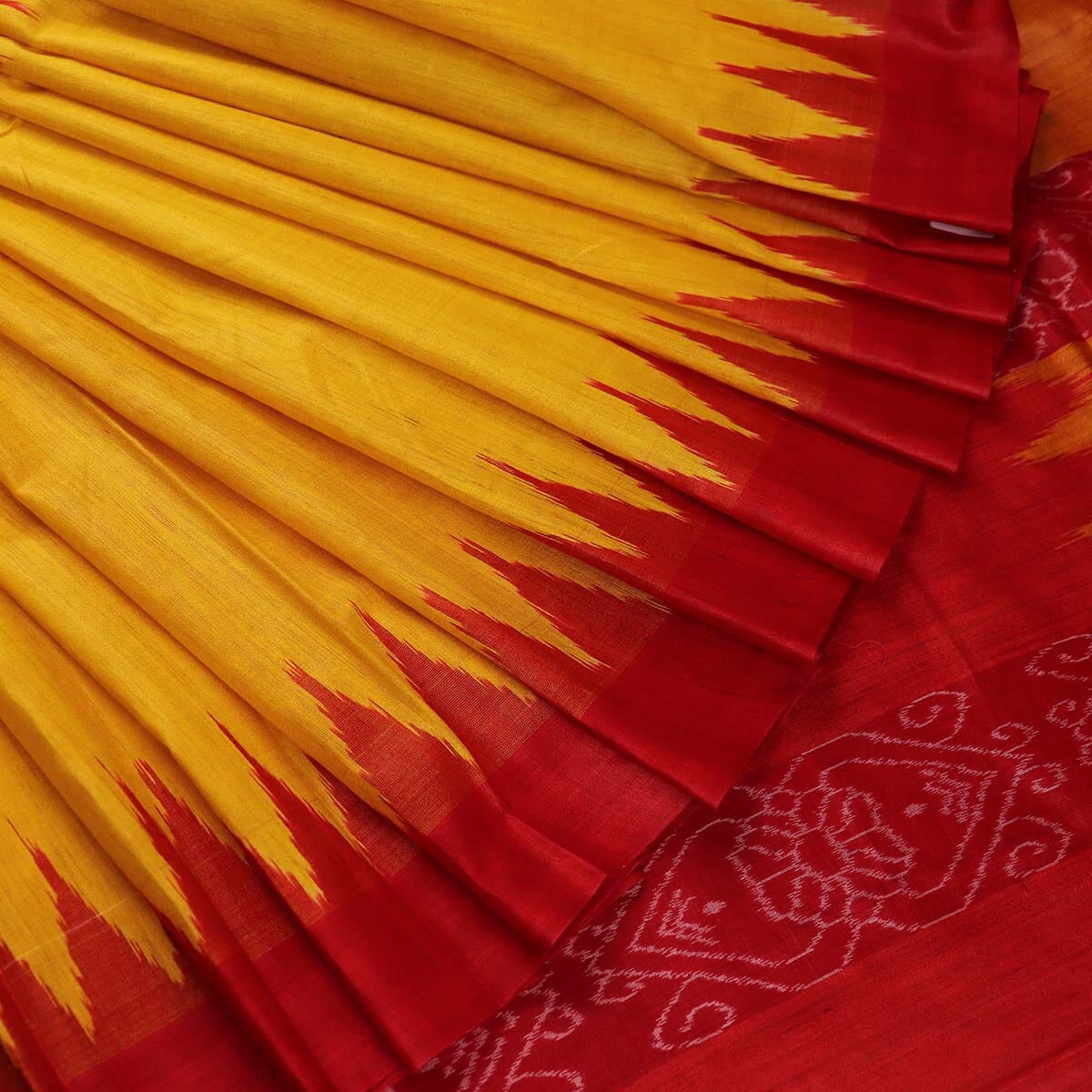 Handloom Sambalpuri Tusser Saree Handloom Saree_Tussser Silk Priyadarshini Handloom 