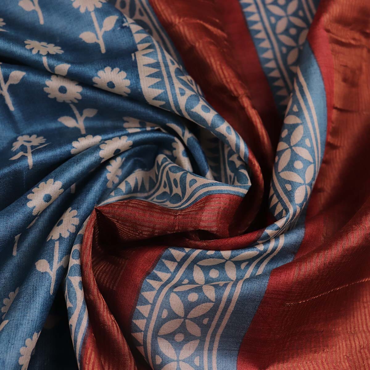 Handloom Sambalpuri Tusser Saree Handloom Saree_Tussser Silk Priyadarshini Handloom 
