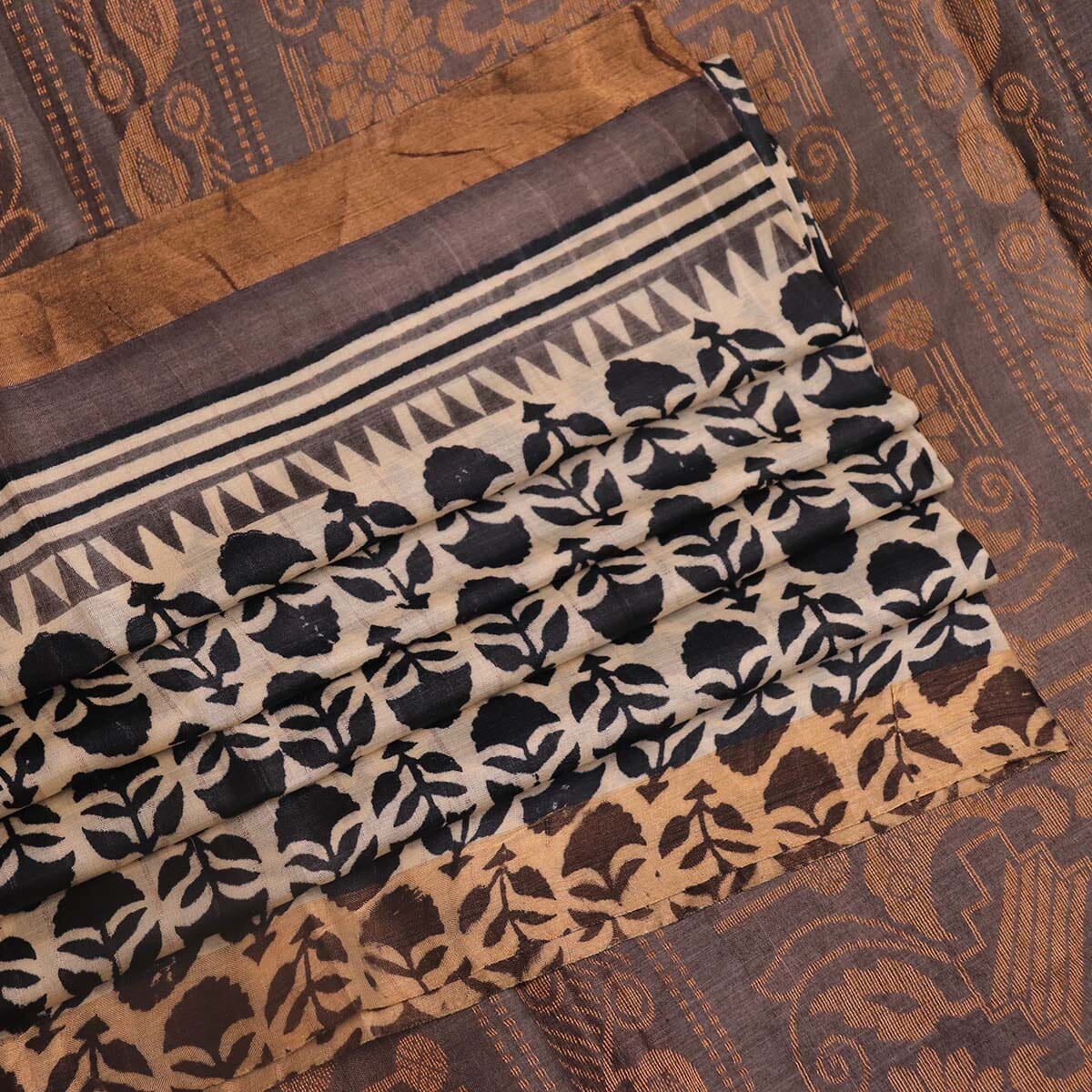 Handloom Sambalpuri Tusser Saree Handloom Saree_Tussser Silk Priyadarshini Handloom 