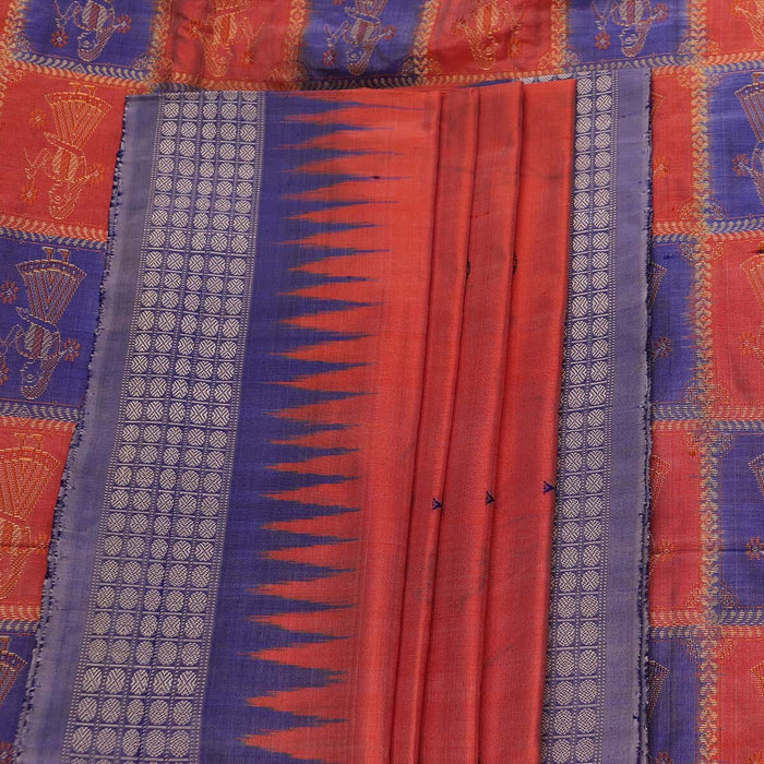 Bomkai detail