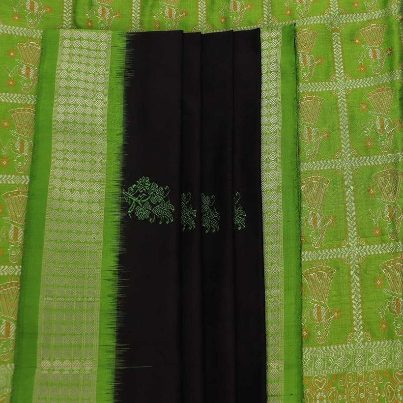Bomkai weave detail