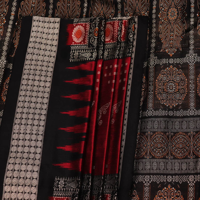 Bomkai weave detail
